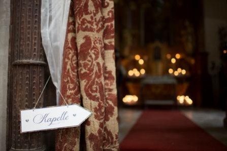 Winterhochzeit Kapelle Schloß Walchen