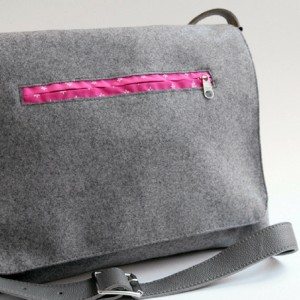 Messenger Bag von Mondschein Design