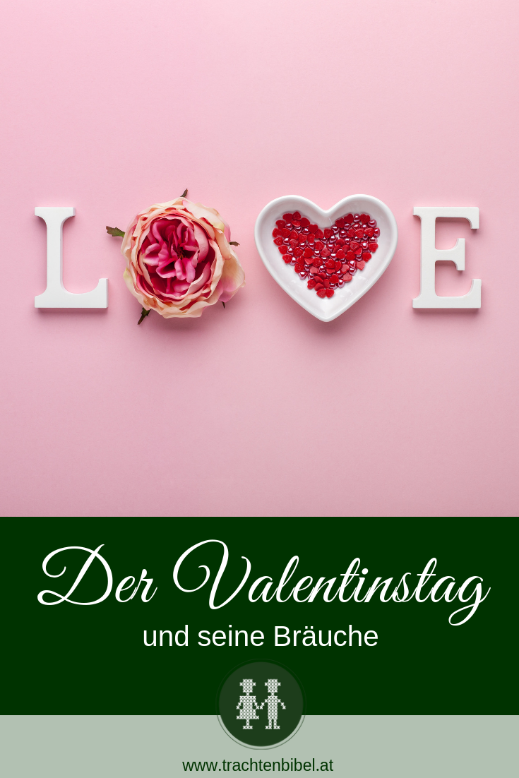 Pin mit Love Buchstaben Valentinstag